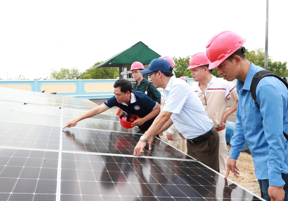 Pic 5. Trainees explore actual solar panels at a waste water treatment plant