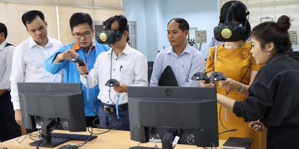 LILAMA 2 I4.0 lab with Virtual Reality teaching equipment, a part of “Industrial Electronic” training.